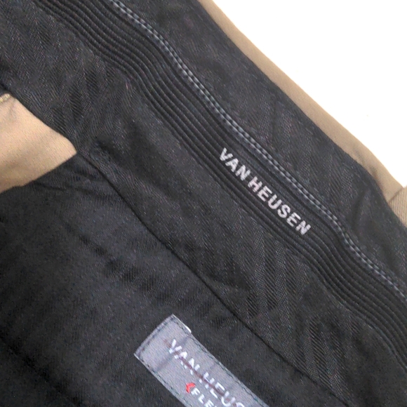 Van Heusen Pants - Picture 3 of 8